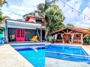 Tropical Paradise w/ 2 Sapacious Cabinas AC & Pool