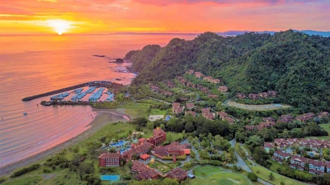 Playa Herradura